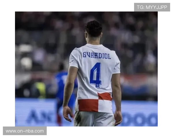 曼城3-0完胜桑德兰,迪亚斯世界波格瓦迪奥尔头槌 曼城3-0完胜桑德兰,迪亚斯世界波格瓦迪奥尔头槌