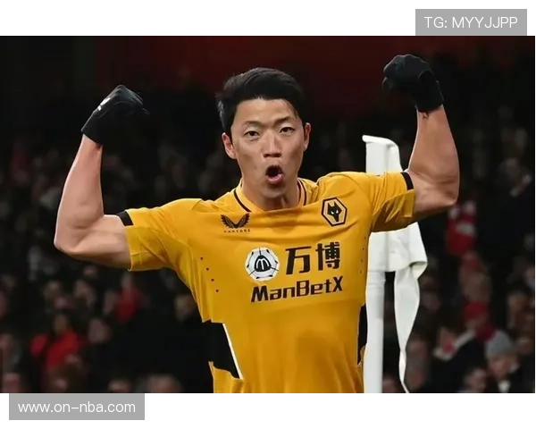 狼队黄喜灿或加盟埃因霍温，转会费500万镑